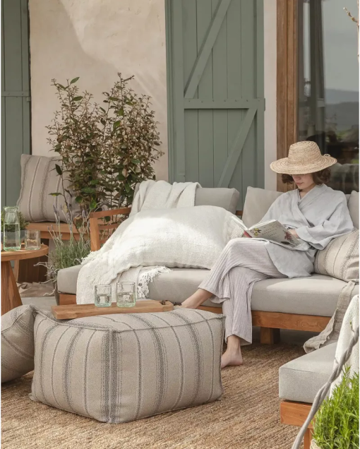 White Linen Cushion 65*65cm – Image 2