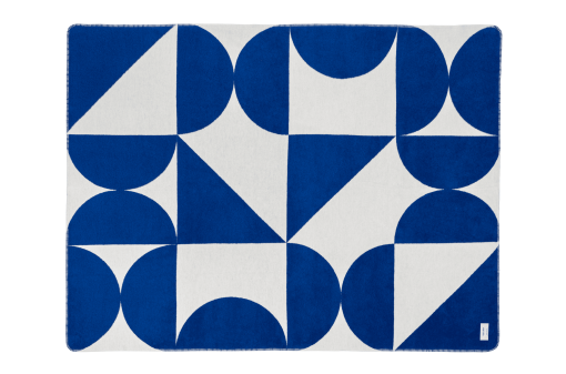 Tul Throw